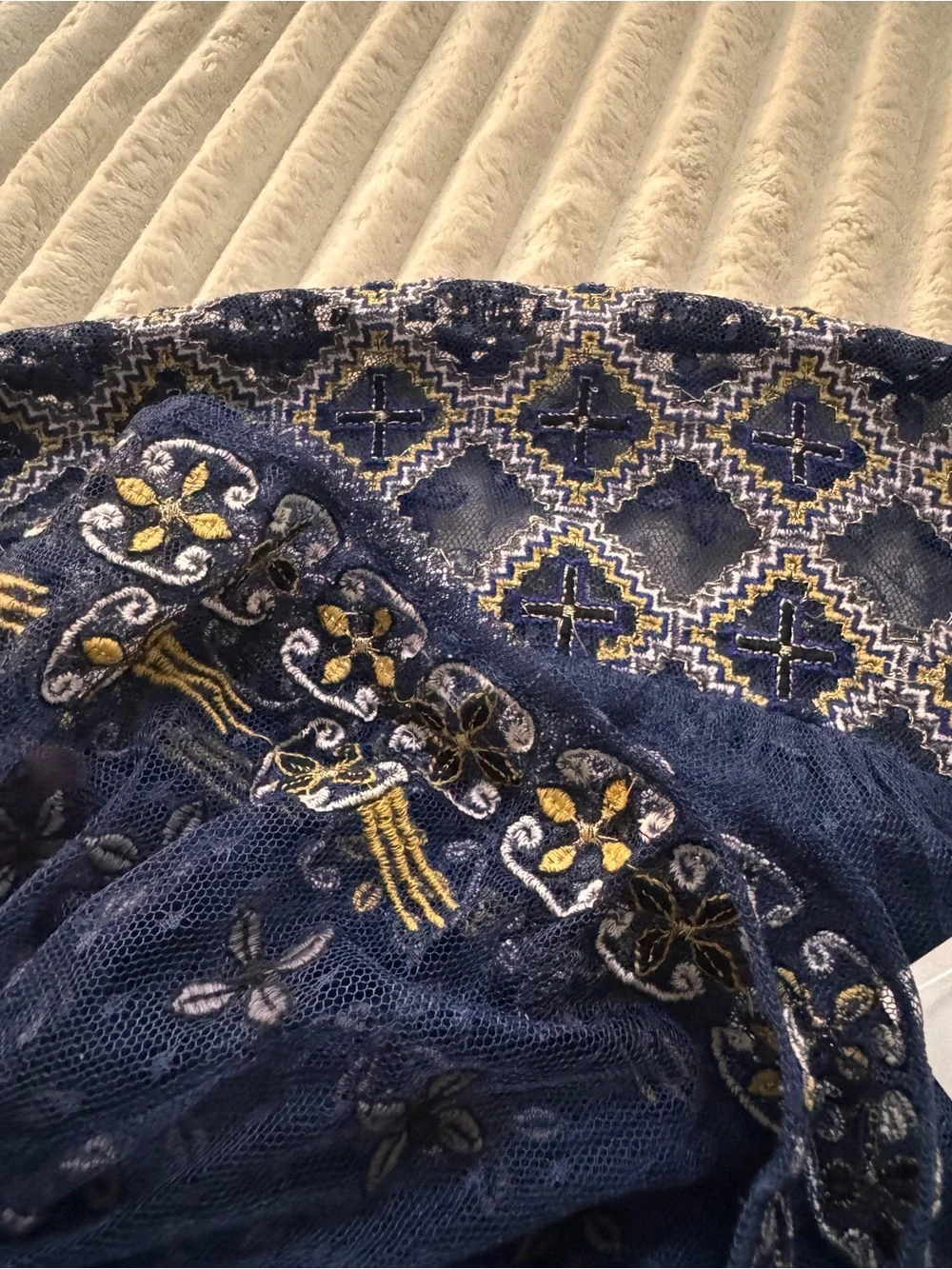 MSRP $148 FREE PEOPLE WOMEN'S NAVY BLUE EMBROIDERED MESH JOYRIDE SHEER TOP Sz S